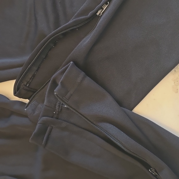 Adidas Drawstring pants - Picture 3 of 6